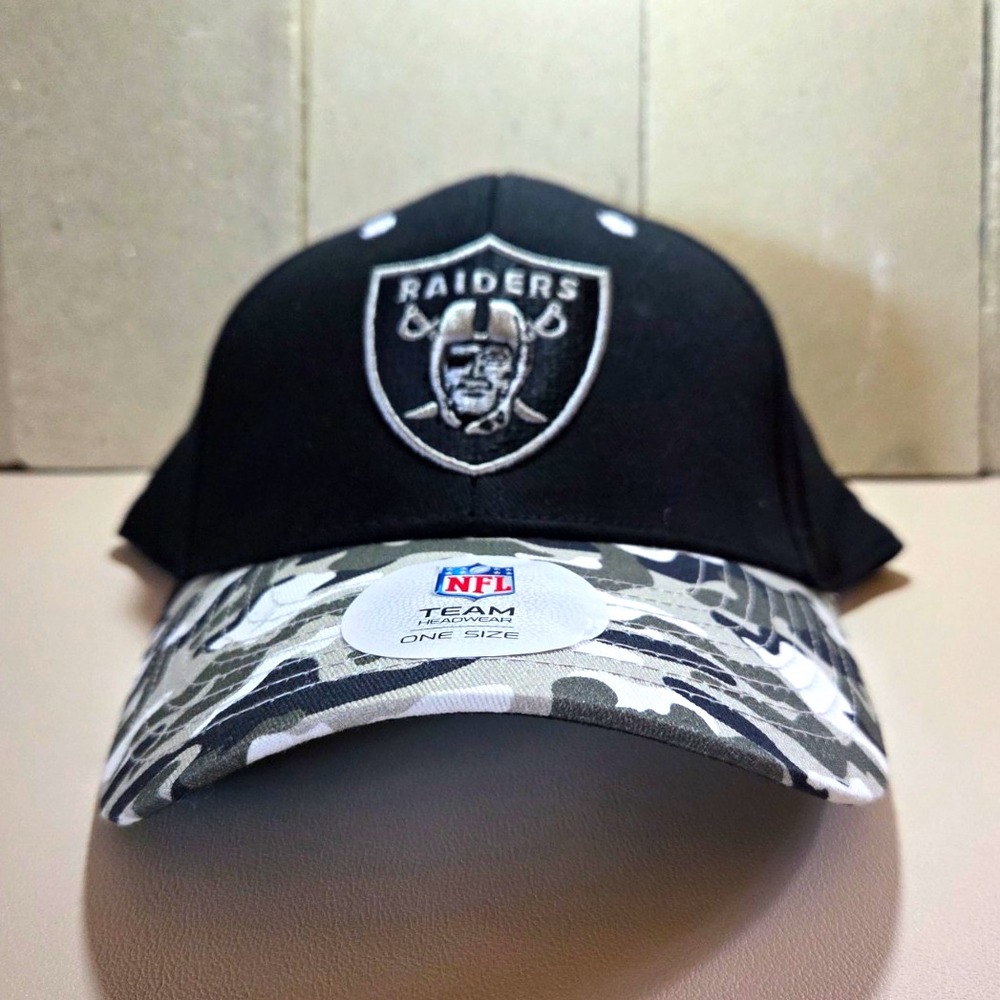 Las Vegas Raiders NFL Team Apparel Camo Bill Adjustable Hat Cap NWT OSFA